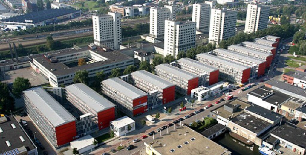 The architecture hidden in containers, photo of a university city in Amsterdam