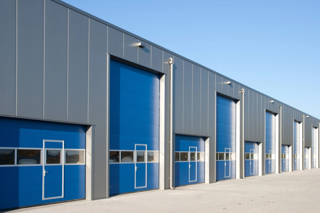 Portoni industriali per capannoni, magazzini, centri logistici