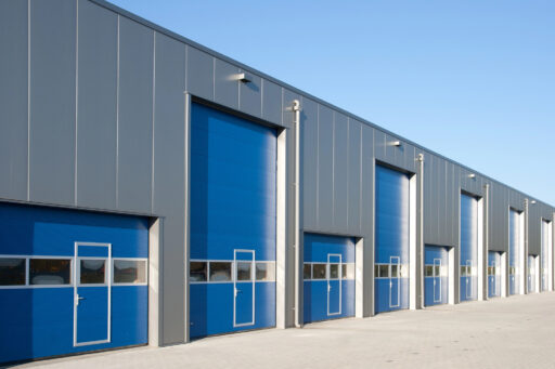 Portoni industriali per capannoni, magazzini, centri logistici