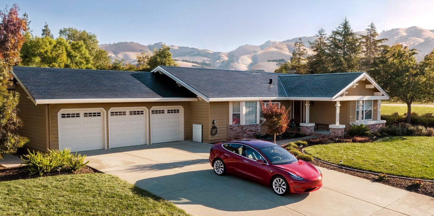 New TESLA photovoltaic tiles