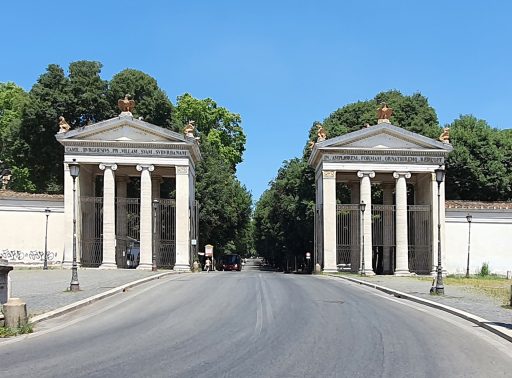Propilei di Villa Borghese a Roma