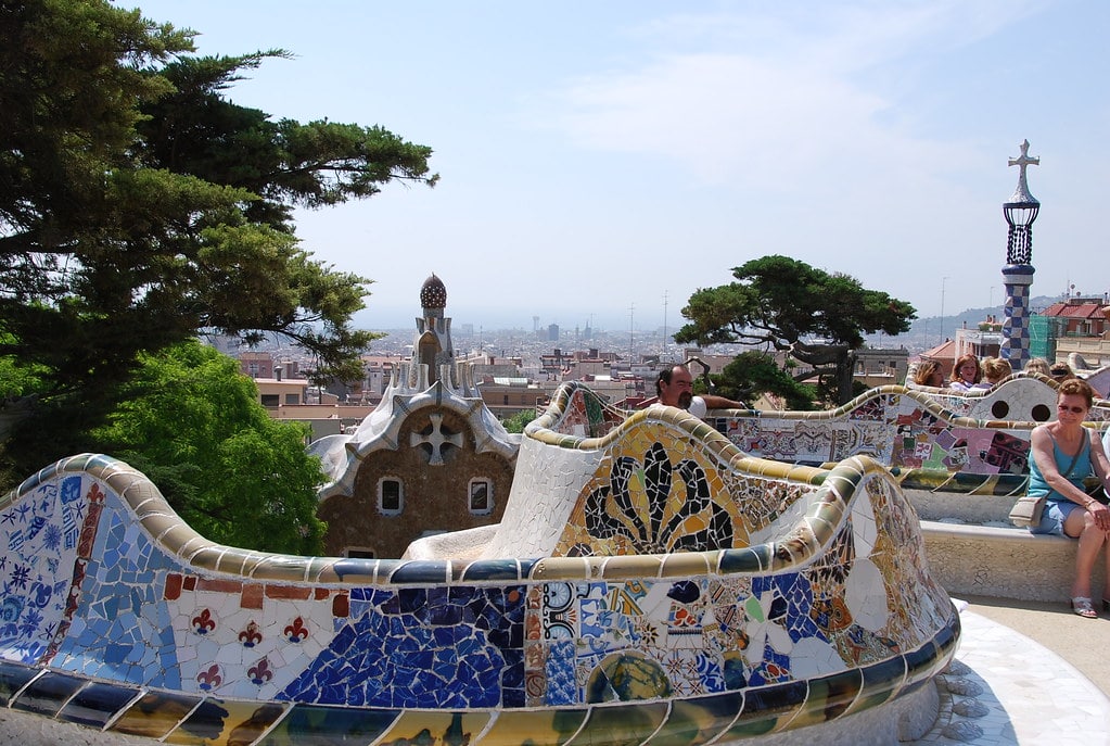 Sinuous benches of Parc Guell – Antoni Gaudì