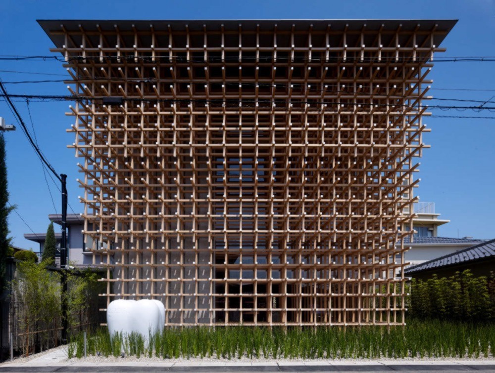 GC Prostho Museum Research Center