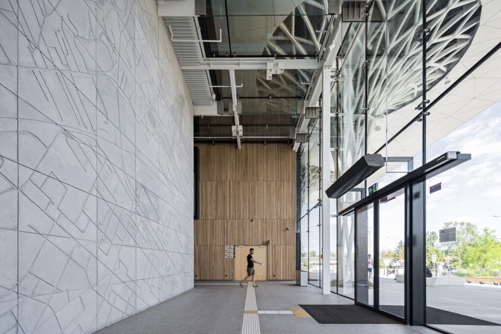 Stazione della metropolitana di Lublino in Polonia - Studio di Architettura Tremend - Autore Rafal Chojnacki