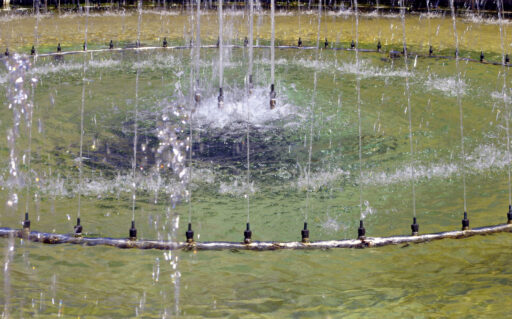Ugelli per getti d'acqua in fontana urbana