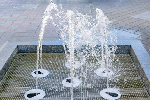 Ugelli per getti d'acqua in fontana urbana