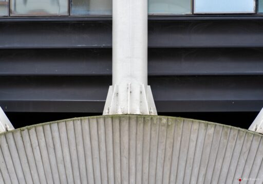 Edificio uffici Esso a Roma-Magliana di Julio Lafuente