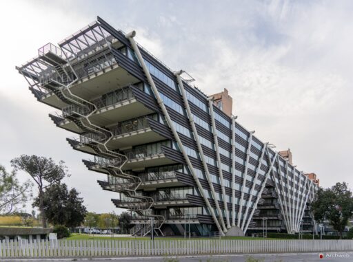 Edificio uffici Esso a Roma-Magliana di Julio Lafuente