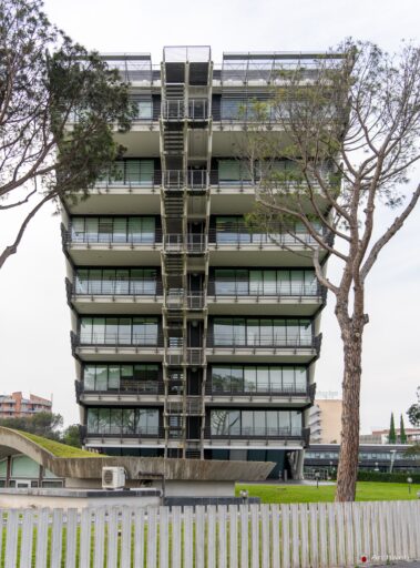 Edificio uffici Esso a Roma-Magliana di Julio Lafuente