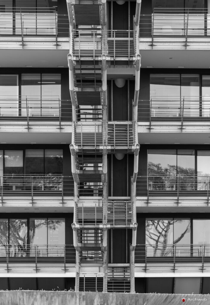 Edificio uffici Esso a Roma-Magliana di Julio Lafuente