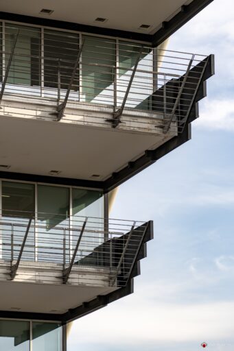 Edificio uffici Esso a Roma-Magliana di Julio Lafuente