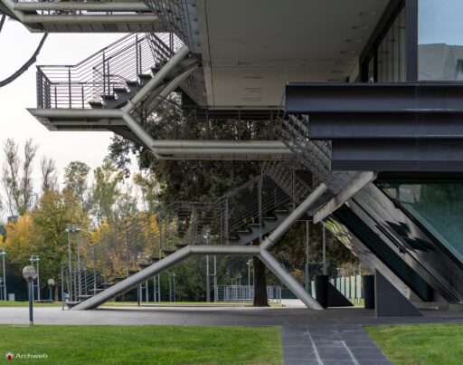 Edificio uffici Esso a Roma-Magliana di Julio Lafuente
