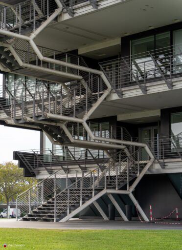 Edificio uffici Esso a Roma-Magliana di Julio Lafuente