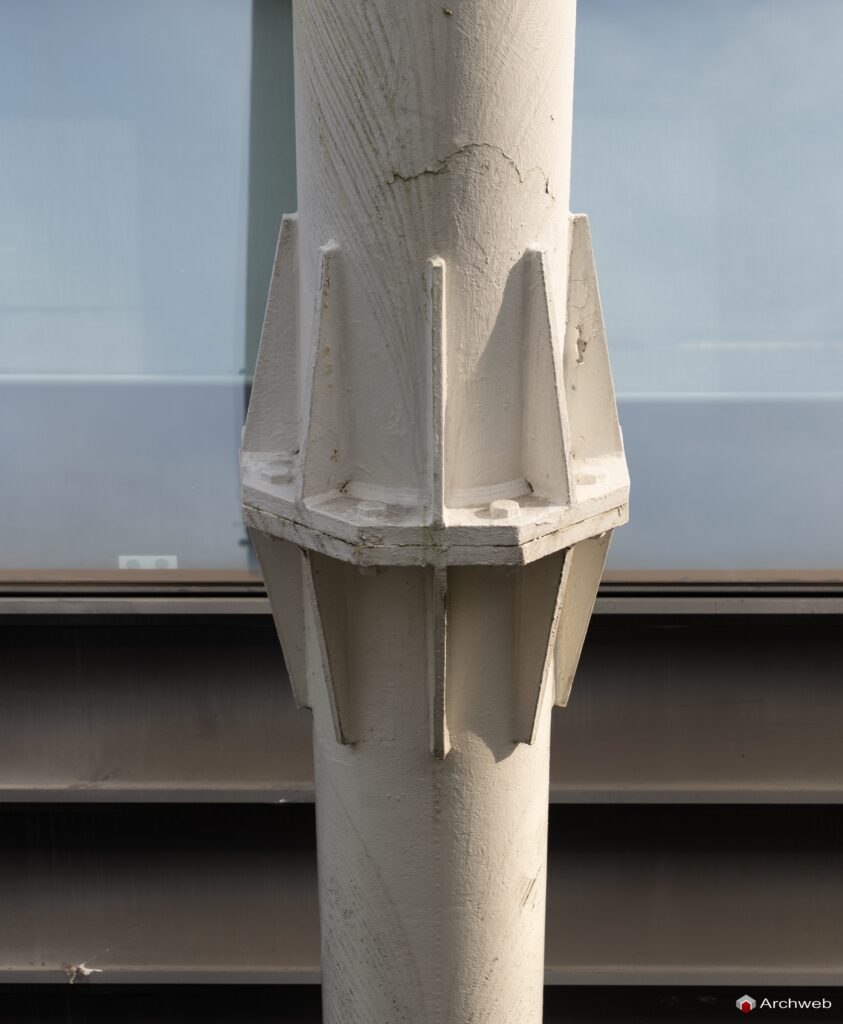 Edificio uffici Esso a Roma-Magliana di Julio Lafuente