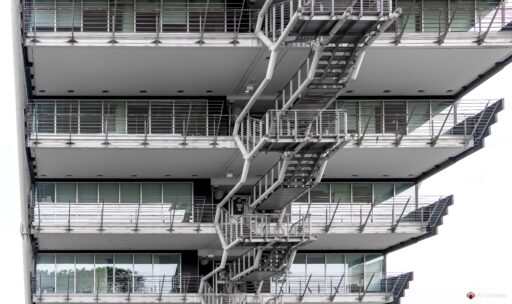 Edificio uffici Esso a Roma-Magliana di Julio Lafuente