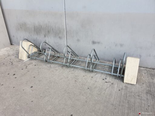 Rastrelliere per il parcheggio delle biciclette