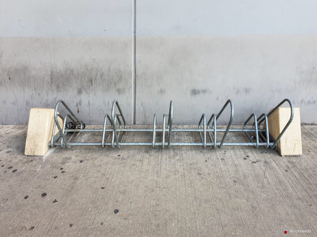Rastrelliere per il parcheggio delle biciclette