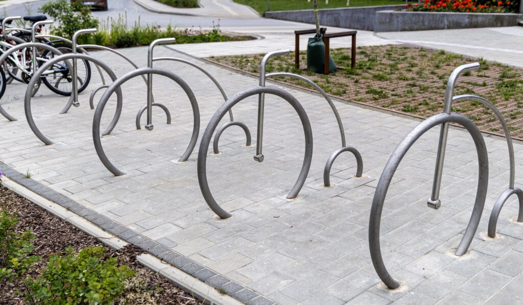 Rastrelliere per il parcheggio delle biciclette