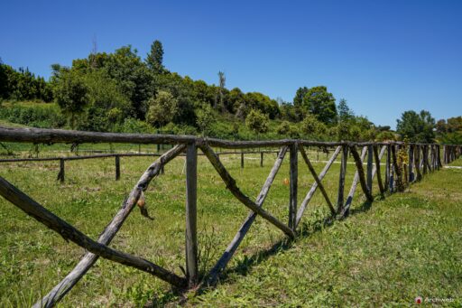 Staccionata in legno a Croce di Sant'Andrea