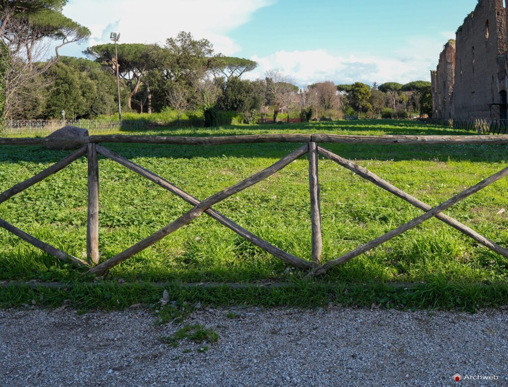 Staccionata in legno a Croce di Sant'Andrea