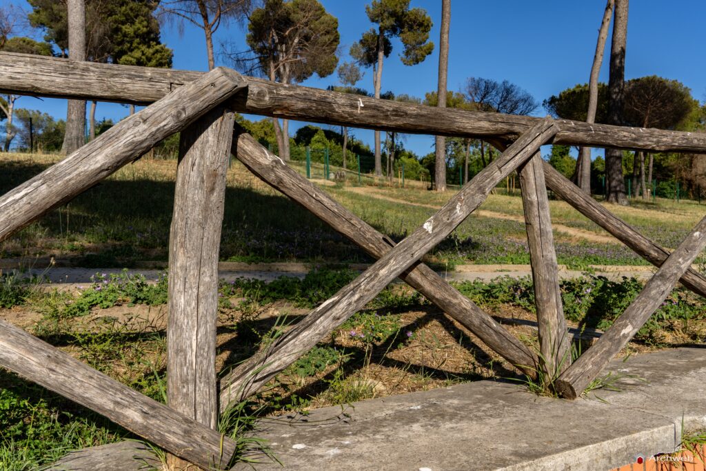 Staccionata in legno a Croce di Sant'Andrea