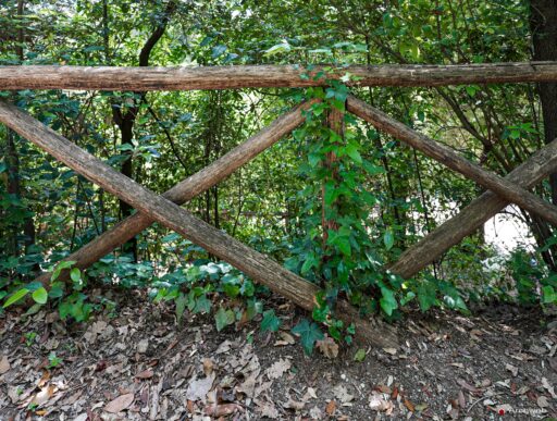 Staccionata in legno a Croce di Sant'Andrea