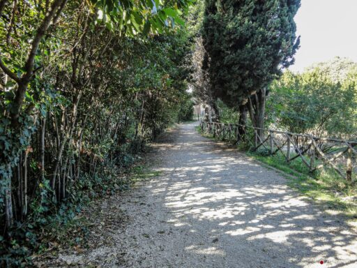 Staccionata in legno a Croce di Sant'Andrea