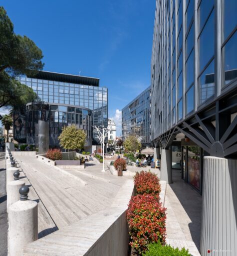 Edificio per uffici in Viale Regina Margherita progetto dell'architetto Venturino Ventura