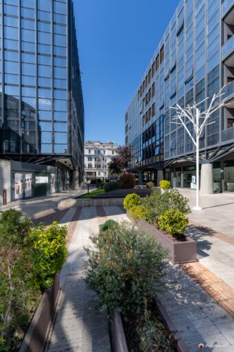 Edificio per uffici in Viale Regina Margherita progetto dell'architetto Venturino Ventura