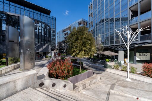 Edificio per uffici in Viale Regina Margherita progetto dell'architetto Venturino Ventura
