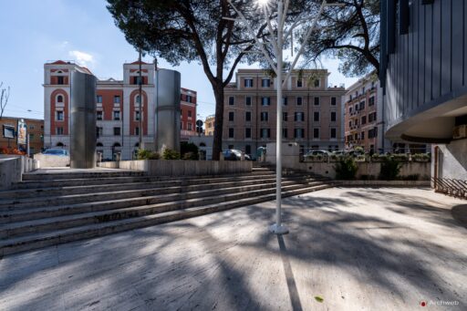 Edificio per uffici in Viale Regina Margherita progetto dell'architetto Venturino Ventura