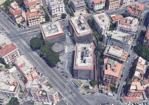 Google Maps - Edificio per uffici in Viale Regina Margherita progetto dell'architetto Venturino Ventura