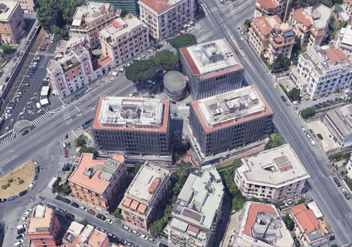 Google Maps - Edificio per uffici in Viale Regina Margherita progetto dell'architetto Venturino Ventura