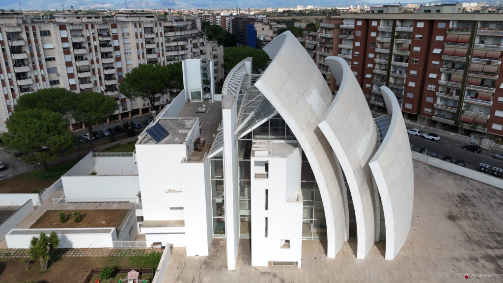 Chiesa di Dio Padre Misericordioso di Richard Meier fotografie con drone