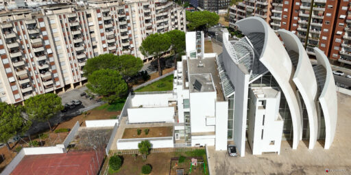 Chiesa di Dio Padre Misericordioso di Richard Meier fotografie con drone