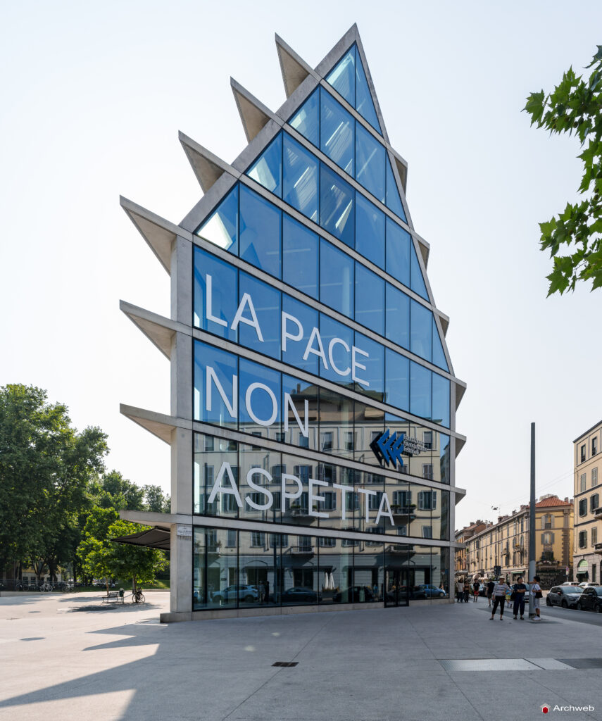 Feltrinelli Porta Volta - Microsoft house a Milano, progetto di Herzog & de Meuron