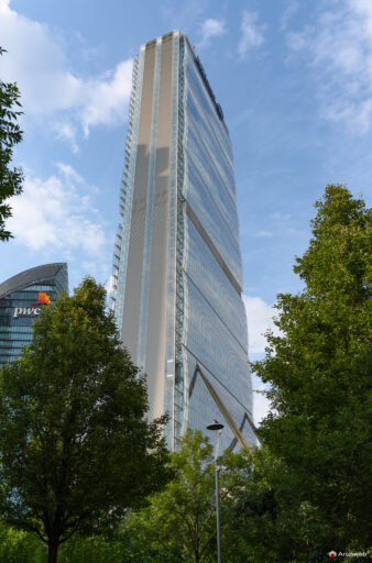 Torre Allianz CityLife a Milano di Arata Isozaki