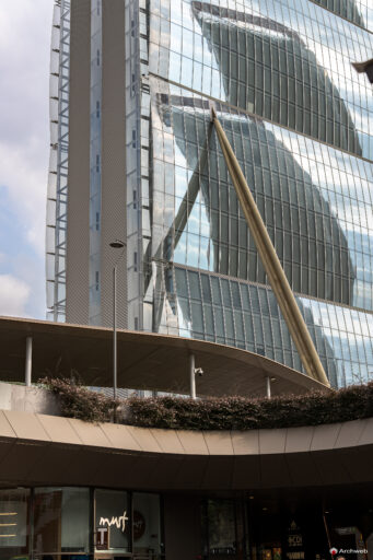 Torre Allianz CityLife a Milano di Arata Isozaki