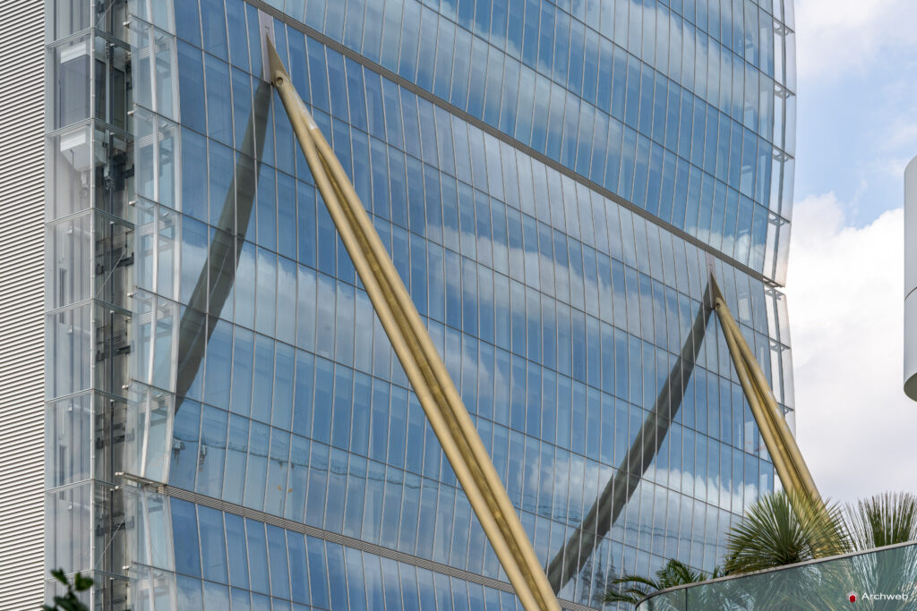 Torre Allianz CityLife a Milano di Arata Isozaki
