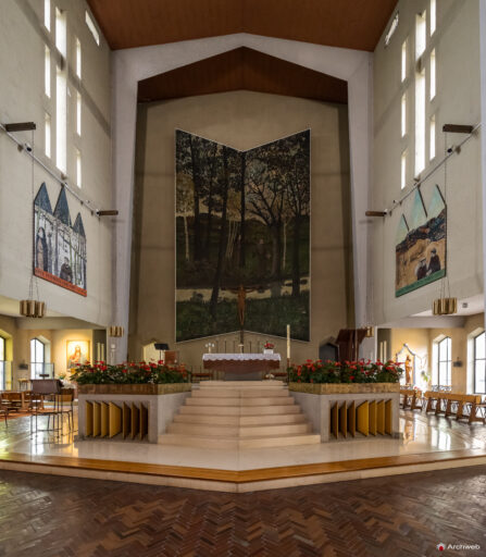 Chiesa di San Francesco d’Assisi al Fopponino a Milano. Fotografie. Progetto di Gio Ponti