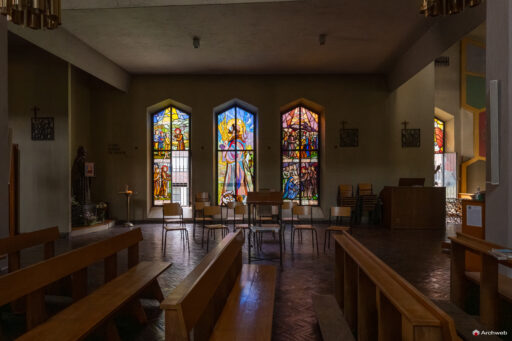 Chiesa di San Francesco d’Assisi al Fopponino a Milano. Fotografie. Progetto di Gio Ponti