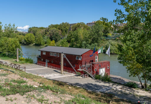 Parco di Affaccio sul Tevere Foro Italico a Roma. Fotografie di Archweb.com