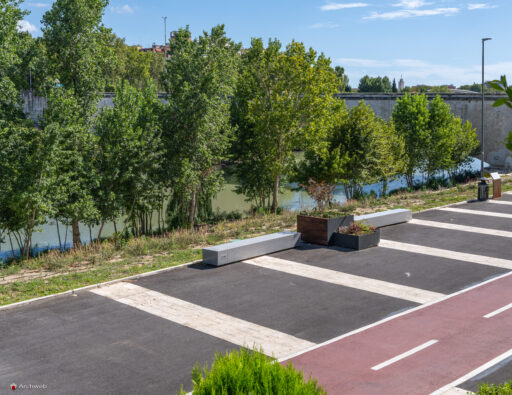 Parco di Affaccio sul Tevere Foro Italico a Roma. Fotografie di Archweb.com
