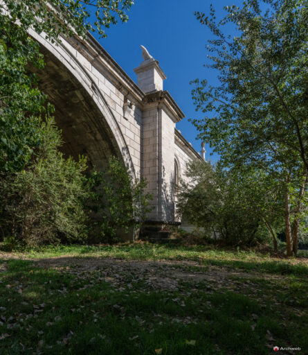 Parco d'affaccio fluviale Oasi di Ponte Milvio. Fotografie Archweb.com