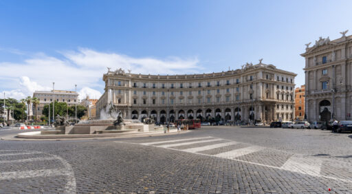 Fontana delle Naiadi a Piazza della Repubblica a Roma. Fotografie © M.S. Archweb.com