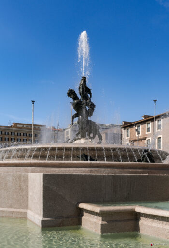 Fontana delle Naiadi a Piazza della Repubblica a Roma. Fotografie © M.S. Archweb.com