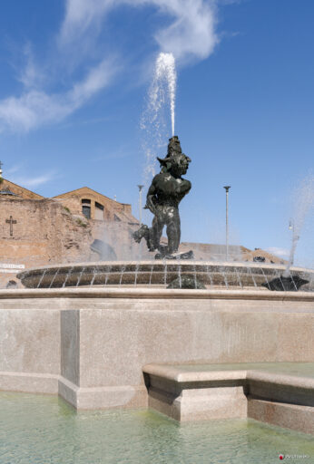 Fontana delle Naiadi a Piazza della Repubblica a Roma. Fotografie © M.S. Archweb.com