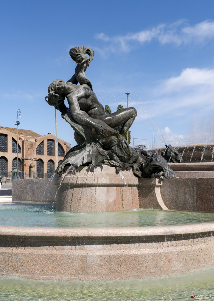 Fontana delle Naiadi a Piazza della Repubblica a Roma. Fotografie © M.S. Archweb.com