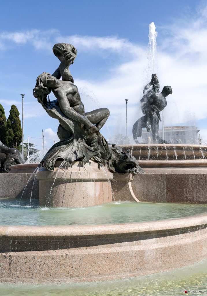 Fontana delle Naiadi a Piazza della Repubblica a Roma. Fotografie © M.S. Archweb.com