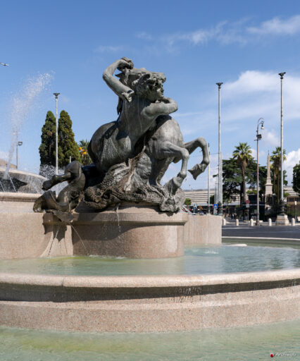 Fontana delle Naiadi a Piazza della Repubblica a Roma. Fotografie © M.S. Archweb.com